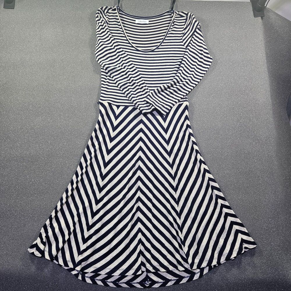 Calvin Klein blue and beige chevron design jersey MIDI dress